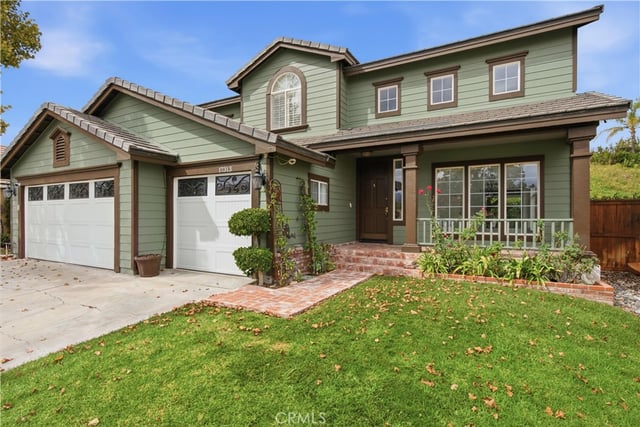 17313 Mount Stephen, Canyon Country, CA 91387 — photo 2 of 38