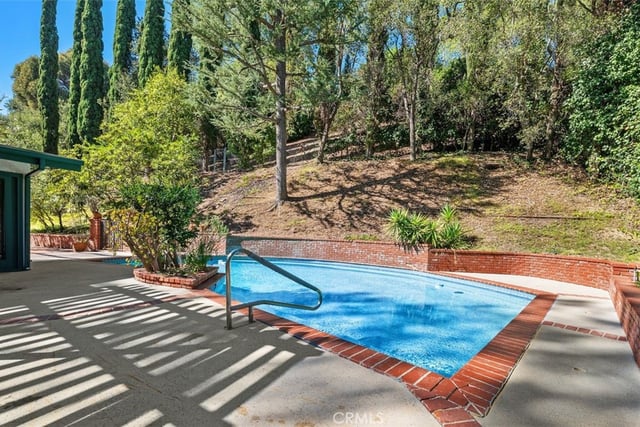 3635 Royal Woods, Sherman Oaks, CA 91403 — photo 29 of 31