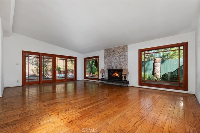 3635 Royal Woods, Sherman Oaks, CA 91403 — photo 5 of 31