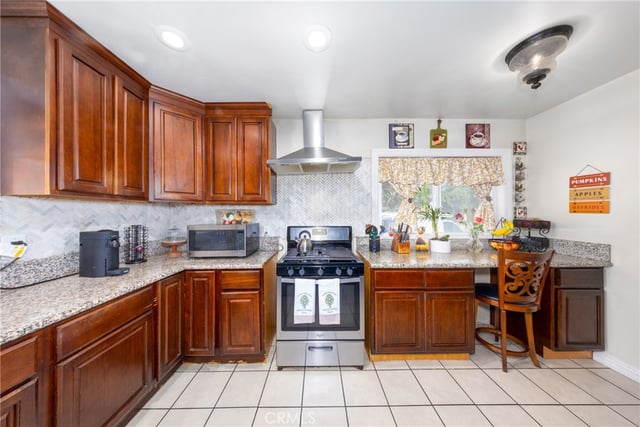 1122 W Service, West Covina, CA 91790 — photo 11 of 49