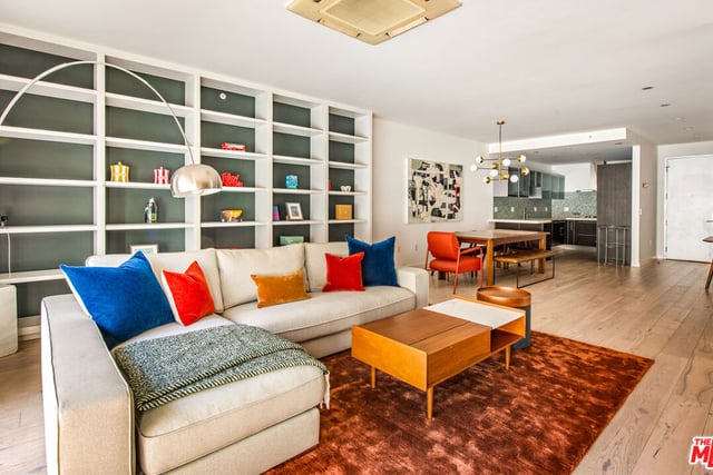 928 N Croft Avenue 202, West Hollywood, CA 90069 — photo 12 of 30