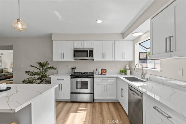 24716 Fain, Newhall, CA 91321 — photo 8 of 43