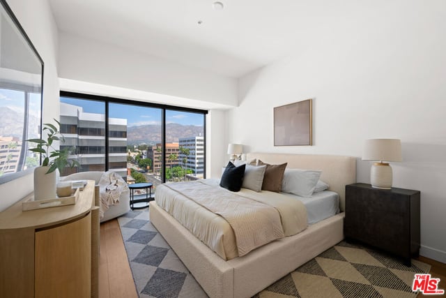 388 Cordova Street 705, Pasadena, CA 91101 — photo 14 of 45