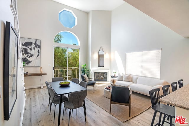 1211 S Shenandoah Street 304, Los Angeles, CA 90035 — photo 15 of 37