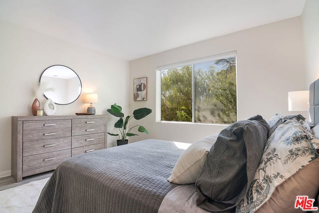 1211 S Shenandoah Street 304, Los Angeles, CA 90035 — photo 27 of 37