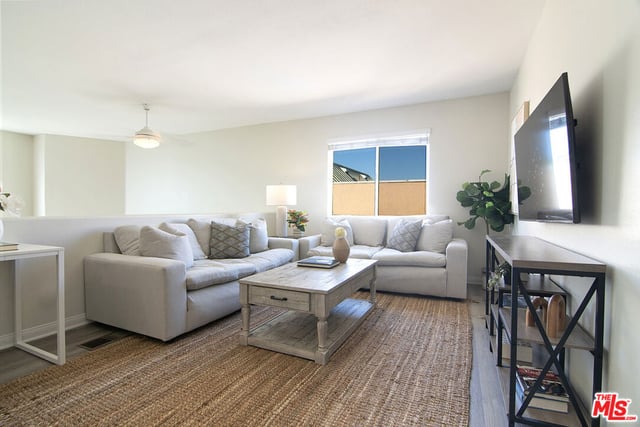 1211 S Shenandoah Street 304, Los Angeles, CA 90035 — photo 31 of 37
