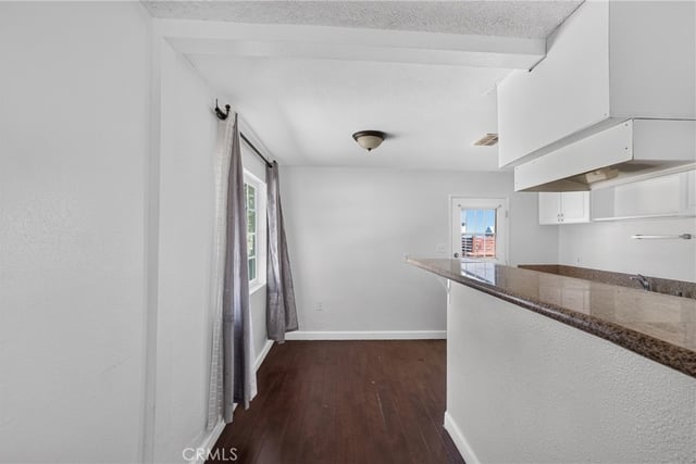 1302 E Avenue R2, Palmdale, CA 93550 — photo 10 of 40