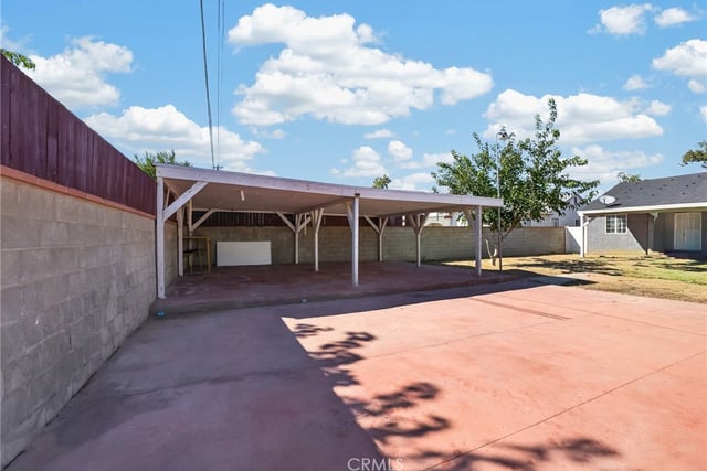 1302 E Avenue R2, Palmdale, CA 93550 — photo 31 of 40