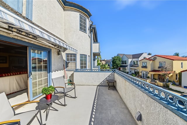40 E Neapolitan Lane, Long Beach, CA 90803 — photo 58 of 68