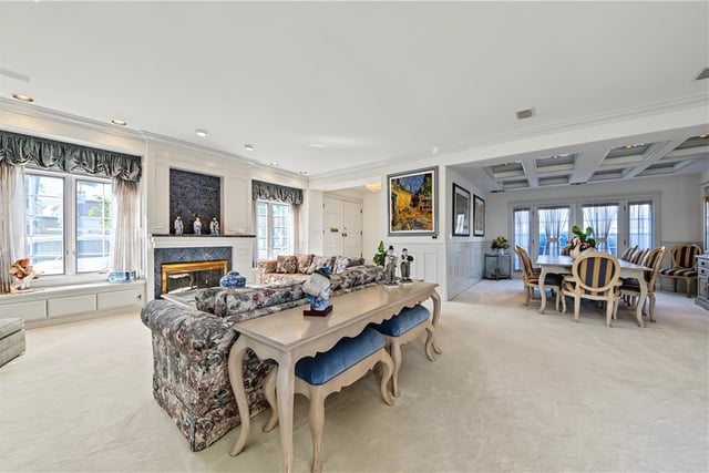 40 E Neapolitan Lane, Long Beach, CA 90803 — photo 9 of 68