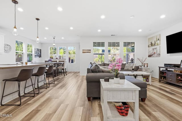 599 Alabama Street, Ventura, CA 93001 — photo 12 of 63