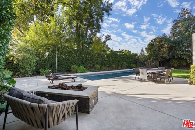 23057 Sylvan Street, Woodland Hills, CA 91367 — photo 37 of 43