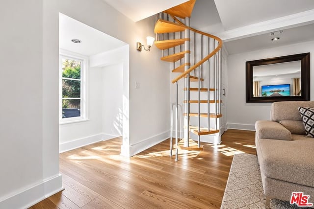 23057 Sylvan Street, Woodland Hills, CA 91367 — photo 9 of 43