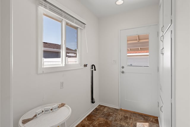 1731 Iris Avenue, Torrance, CA 90503 — photo 15 of 47