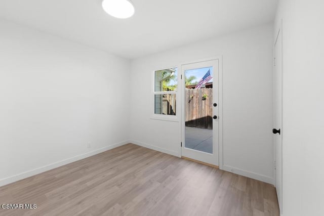 2040 Clover Street, Simi Valley, CA 93065 — photo 13 of 20