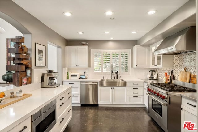 846 21st Street 1, Santa Monica, CA 90403 — photo 12 of 25