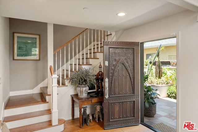846 21st Street 1, Santa Monica, CA 90403 — photo 4 of 25