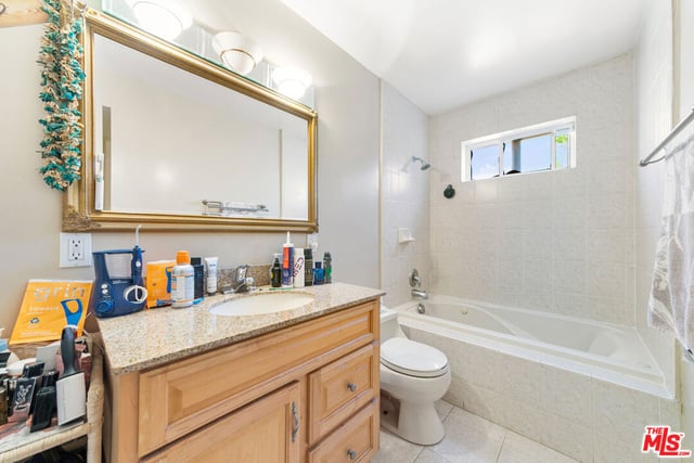 3312 Grand View Boulevard, Los Angeles, CA 90066 — photo 25 of 36