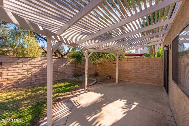 2062 Riverbirch Drive, Simi Valley, CA 93063 — photo 31 of 34
