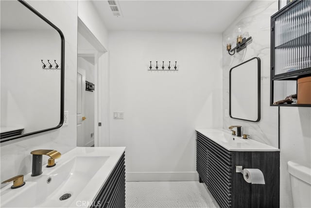 12850 Woodley Avenue, Granada Hills, CA 91344 — photo 32 of 51