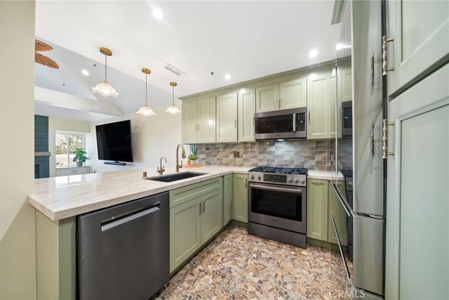 2563 Plaza Del Amo 404, Torrance, CA 90503 — photo 3 of 33