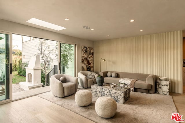 1204 Marine Street, Santa Monica, CA 90405 — photo 14 of 36