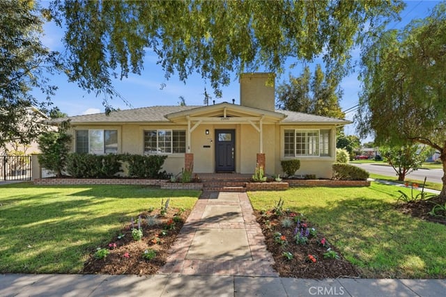 2000 Tevis, Long Beach, CA 90815 — photo 2 of 37
