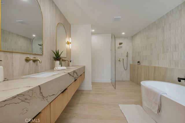 5551 Valerie Avenue, Woodland Hills, CA 91367 — photo 22 of 44
