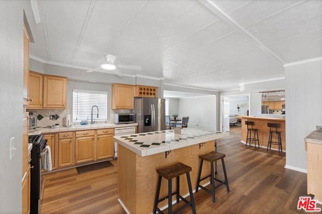 21317 Blue Curl Way 230, Canyon Country, CA 91351 — photo 11 of 26