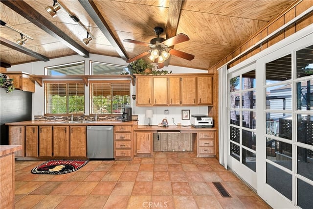 31344 N Lakehills Rd 3, Castaic, CA 91384 — photo 4 of 26