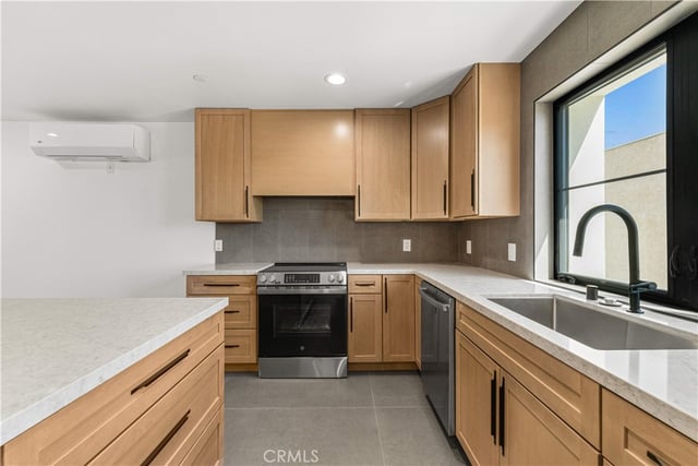 220 W Mission C, San Gabriel, CA 91776 — photo 8 of 40