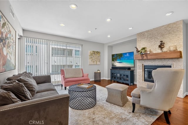 111 S De Lacey 306, Pasadena, CA 91105 — photo 9 of 34