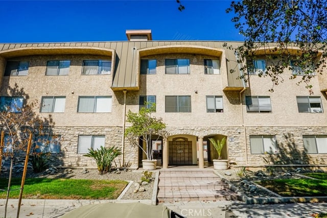 377 W California Avenue 27, Glendale, CA 91203 — photo 49 of 49