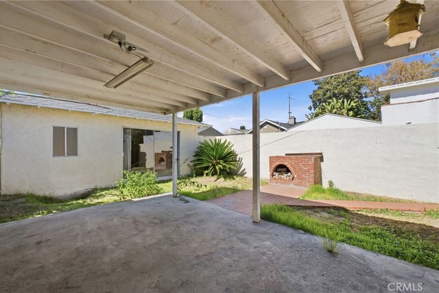 611 S Griffith Park, Burbank, CA 91506 — photo 25 of 30