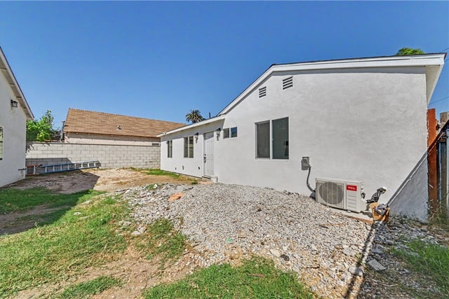 2217 San Francisco Avenue, Long Beach, CA 90806 — photo 21 of 49