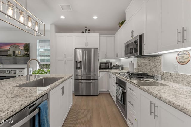 5007 Rexton Drive, Camarillo, CA 93012 — photo 10 of 61