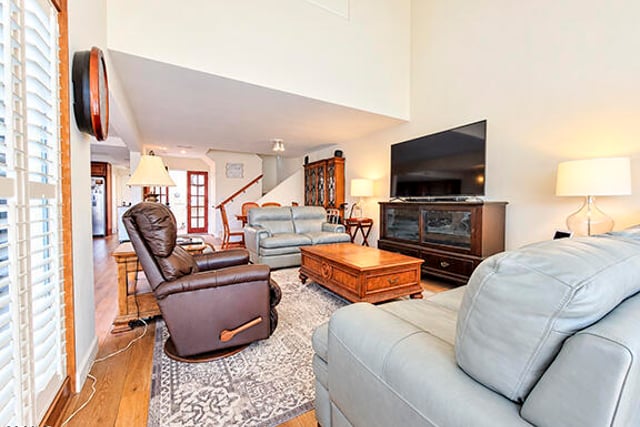 2020 Kingsbridge Way, Oxnard, CA 93035 — photo 20 of 39