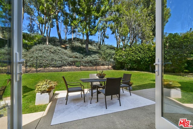 5477 Maricopa Drive, Simi Valley, CA 93063 — photo 25 of 29