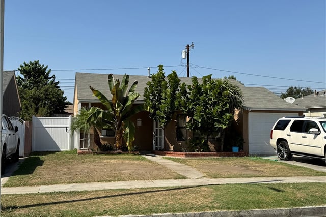 13923 Graystone, Norwalk, CA 90650 — photo 2 of 3