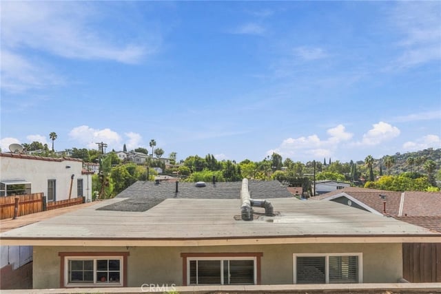 5139 Irvington Place, Los Angeles, CA 90042 — photo 28 of 31