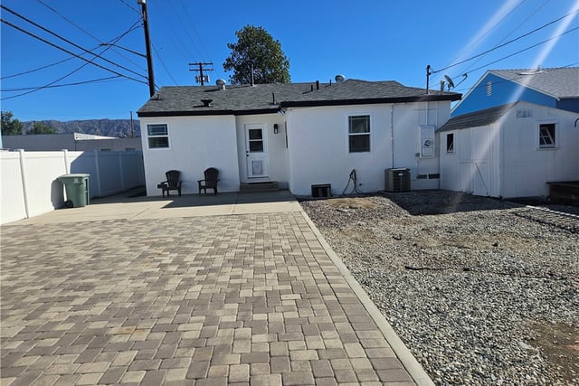 1339 N Kenwood, Burbank, CA 91505 — photo 17 of 23