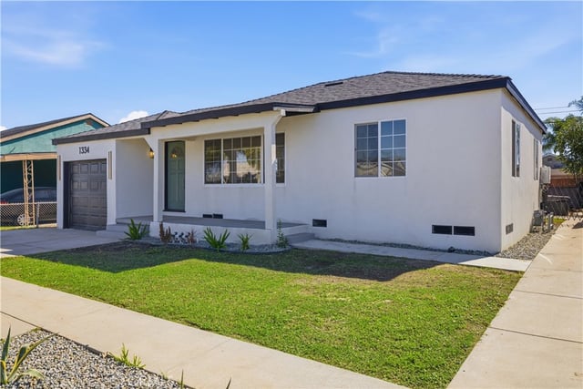 1334 School, Compton, CA 90220 — photo 2 of 31