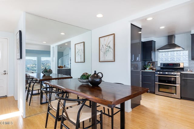 6936 Pacific View Drive, Los Angeles, CA 90068 — photo 4 of 44