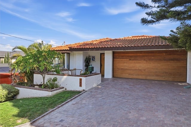 3875 Bluff, Torrance, CA 90505 — photo 2 of 12