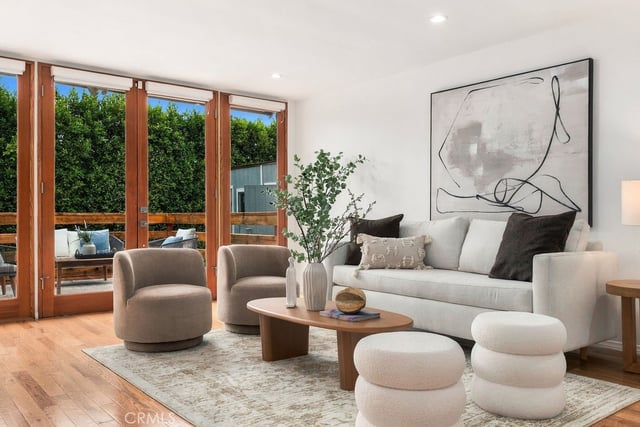 4233 W 25th Street, Los Angeles, CA 90018 — photo 19 of 61