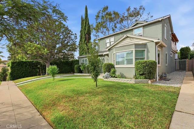 4233 W 25th Street, Los Angeles, CA 90018 — photo 3 of 61