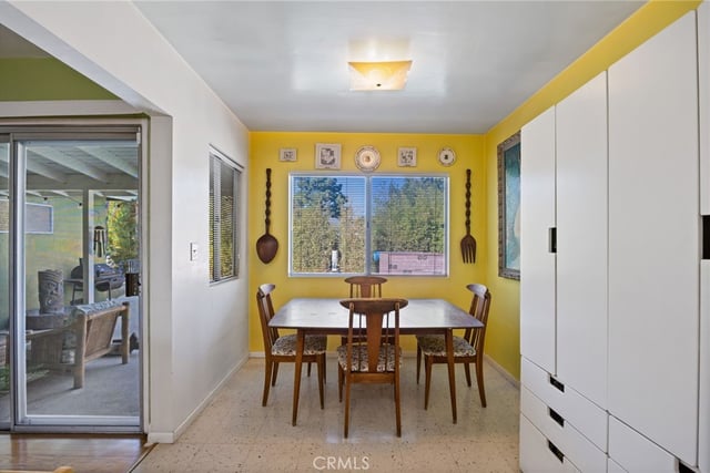 16335 Tuba, Granada Hills, CA 91343 — photo 14 of 38