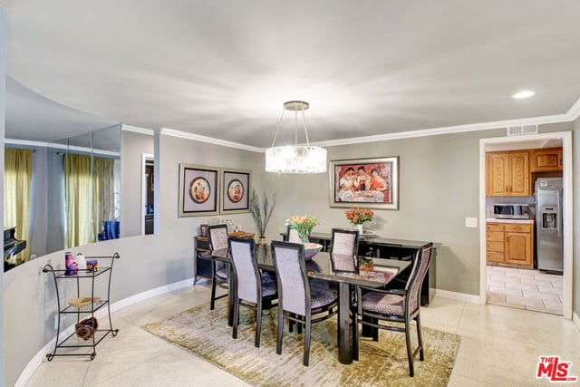 4152 Terraza Drive, Los Angeles, CA 90008 — photo 11 of 24