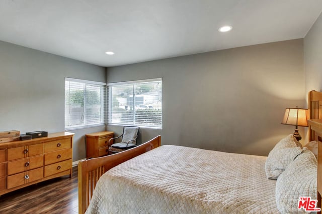 4152 Terraza Drive, Los Angeles, CA 90008 — photo 21 of 24