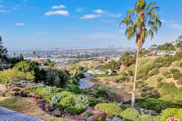 4152 Terraza Drive, Los Angeles, CA 90008 — photo 4 of 24